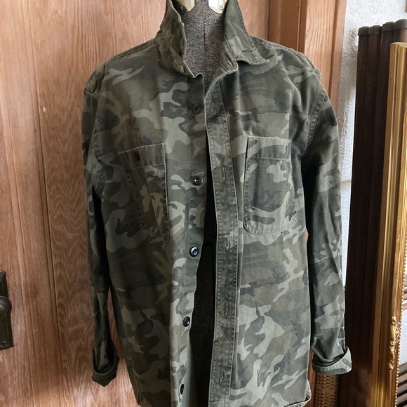 U.S. Army Jacket Button Down Camouflage Men’s Size Large - Picture 2 of 6